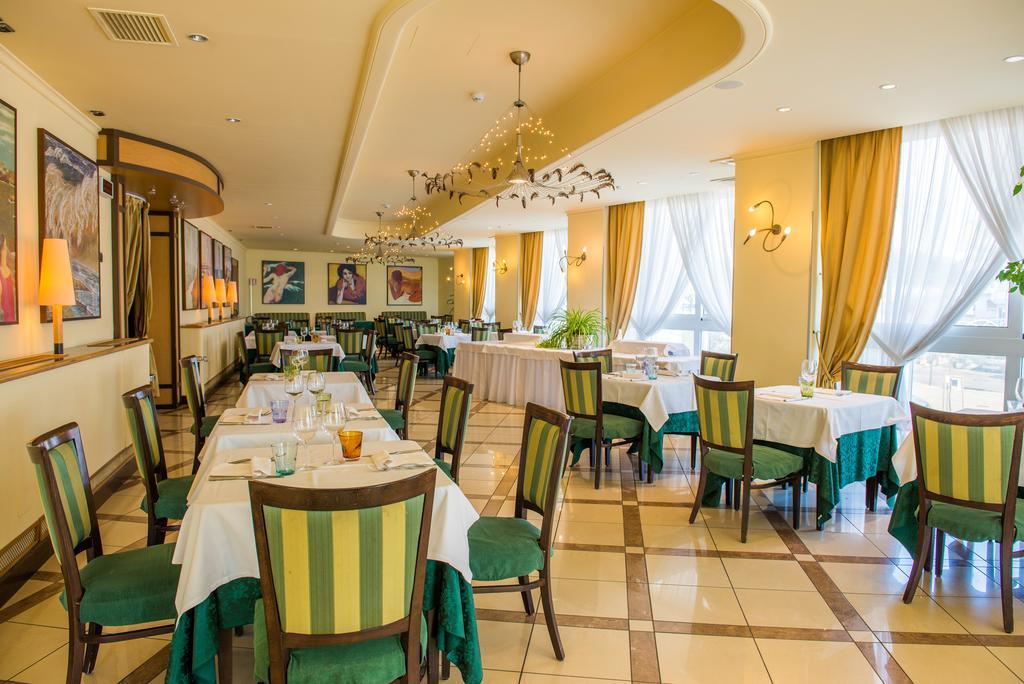 Hotel Ambasciatori Sottomarina